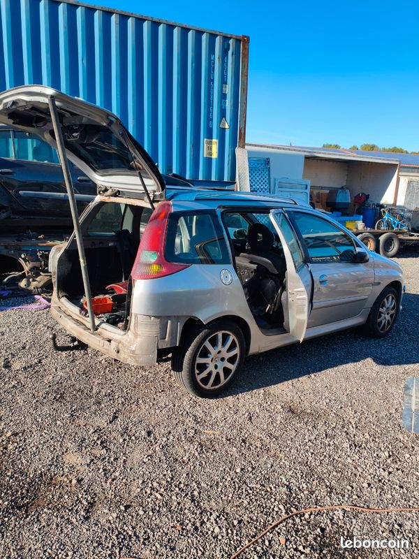 Peugeot 206 break (image 2)