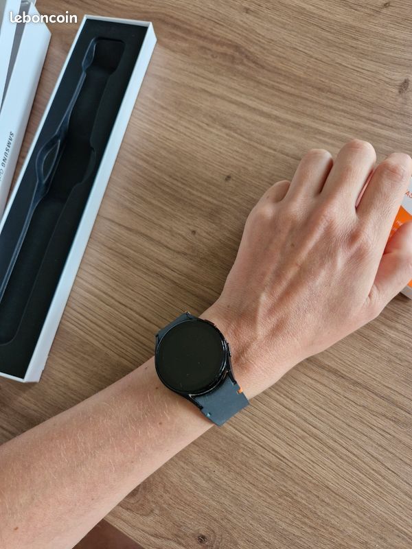 Montre intelligente samsung galaxy watch fe noir 1,2 40 mm (image 3)