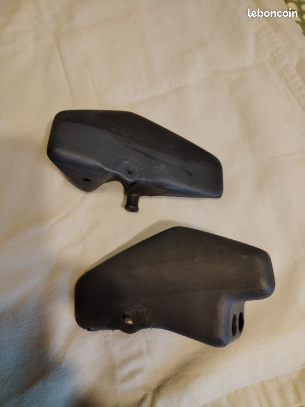 DUCATI Monster -1ère génération-Ecopes sous réservoir (image 3)