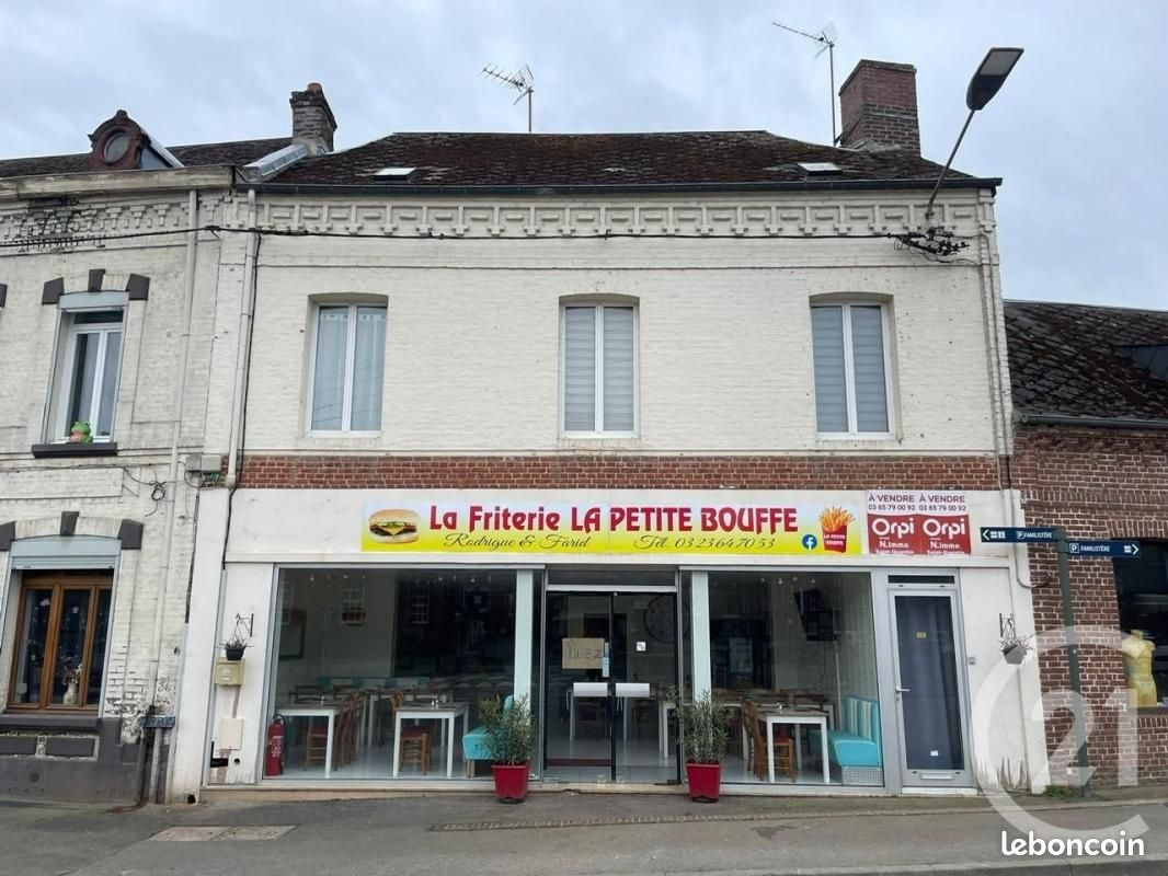 Immeuble 210 m² · à Guise · 210 m² · 89 900 €
