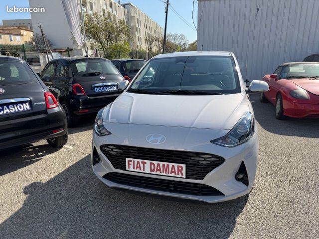 Hyundai i10 1.0 63 INTUITIVE 63CH (image 1)