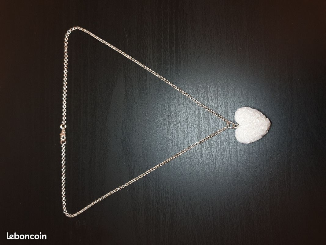 Collier fantaisie "Cœur fleurs" blanc (image 3)
