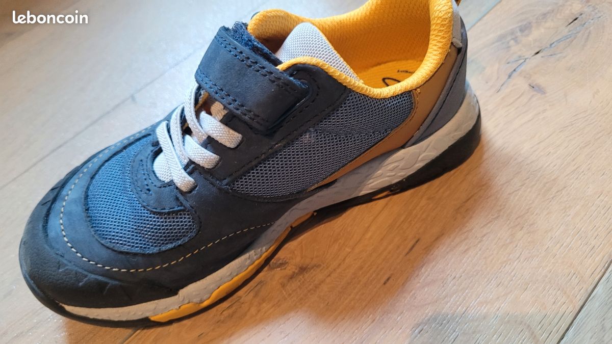 Sandales et chaussures Clarks | Boutique le Marcheur