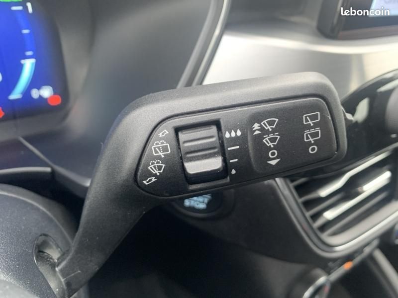 Ford Kuga 2.5 Duratec 190ch FHEV E85 Titanium BVA (image 23)