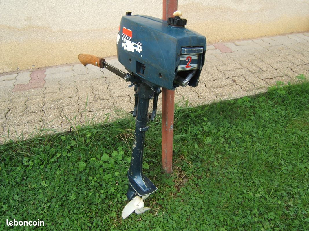 Moteur barque yamaha (image 1)