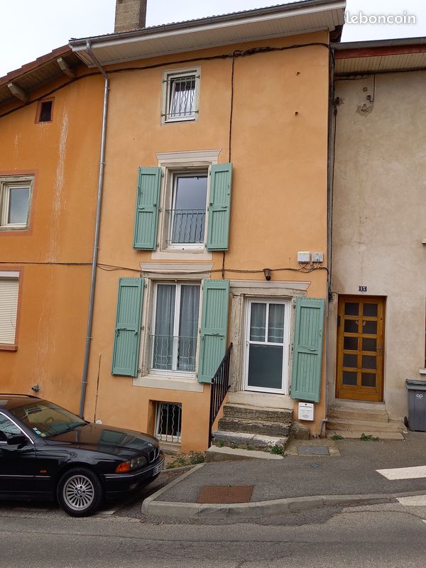 Maison 2 pièces 50 m² · à La Côte-Saint-André · 50 m² · 515 €
