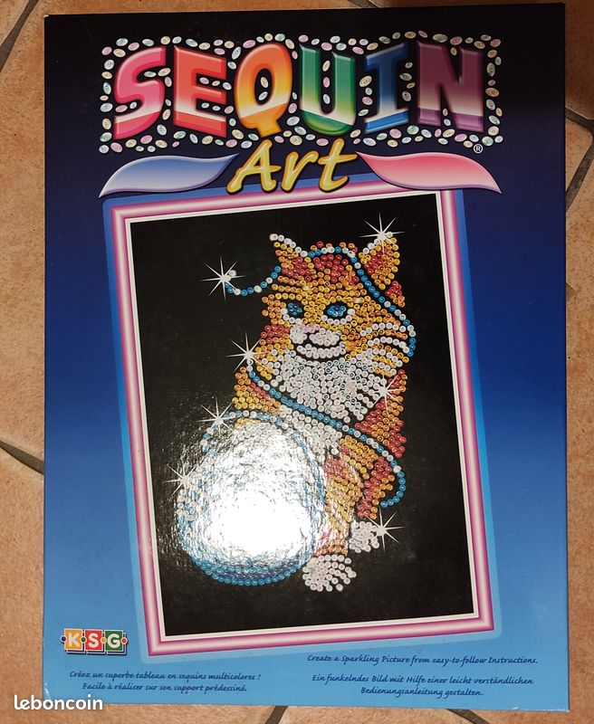 COLLECTION SEQUINS - Pop Art Chat - Nouveau - Créez un Tableau Étincelant en Sequins d'un Chat - Compartiment de Rangement Inclus - Activité Créative pour Adultes et Adolescents Dès 14 Ans
