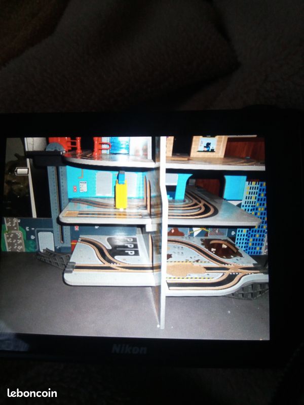 Plateforme pour train en bois (image 2)
