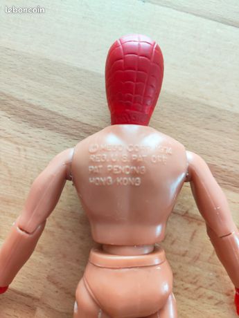 Figurine Mego Spider-Man 1974 – 20 Cm – Vintage Hong Kong – Très Bon état