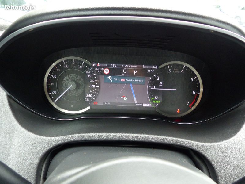 Jaguar E-PACE P300E PHEV R-DYNAMIC HSE BVA AWD (image 29)