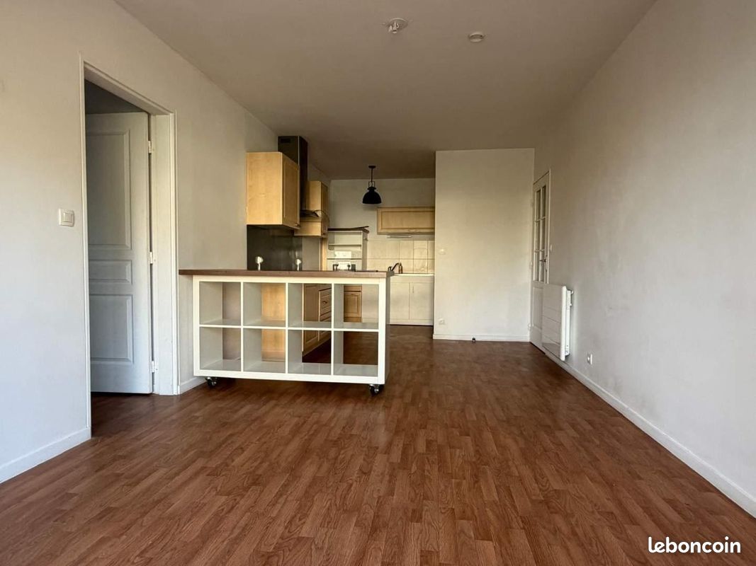 Appartement 3 pièces 57 m² · à Crevin · 57 m² · 575 €/mois