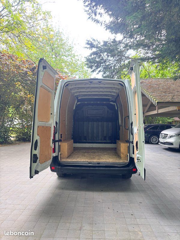 Renault Master FGN TRAC L1H2 dCi 135 Grand Confort 1ère Main 2021 – photo 5