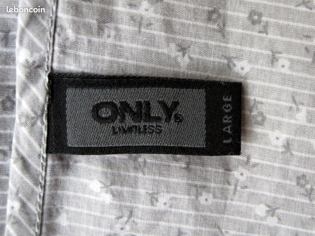 Tunique Only Taille 42 Grise Motifs Fleurs État Neuf (image 7)