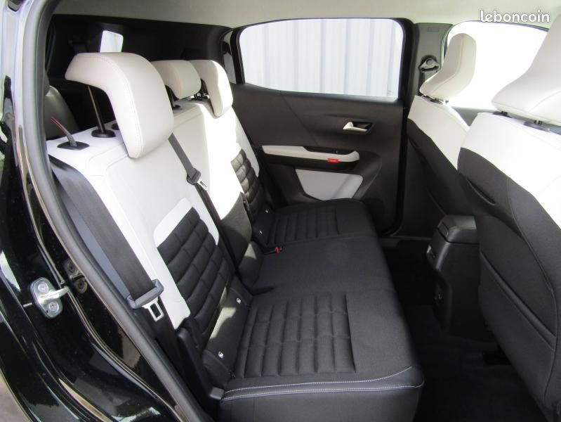 Citroën C3 Aircross 1.2 Hybride 145ch MAX e-DCS6 7 places (image 11)