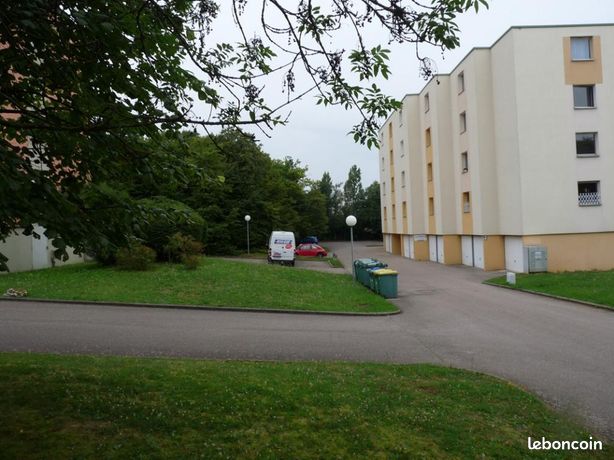 Studio 1 pièce 26 m²