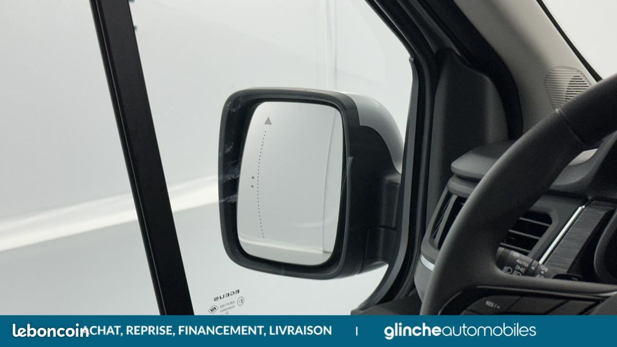 Renault-Trucks Trafic CA L2H1 3000 2.0 dCi 150ch RED Edition EDC (image 17)