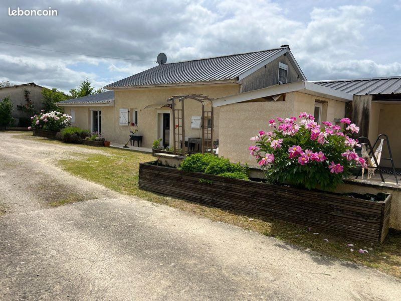 Maison 6 pièces 164 m² · à Anglars-Saint-Félix · 164 m² · 199 900 €