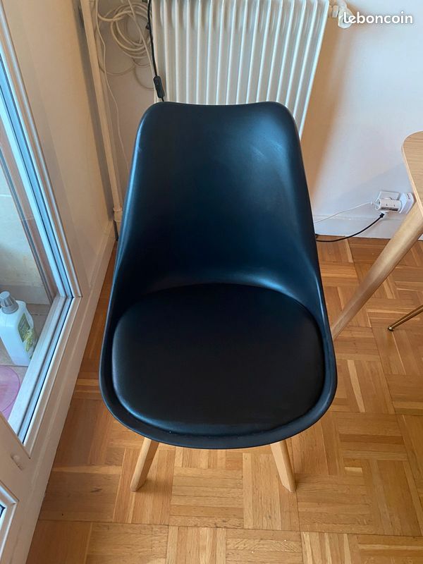 Chaises (image 2)
