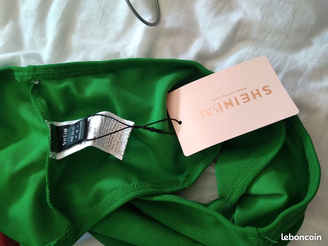 Haut bandeau vert Shein t38 neuf (image 2)