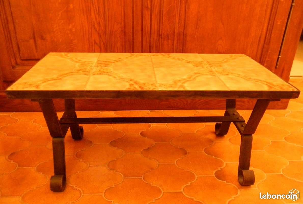 Table rectangulaire (image 1)