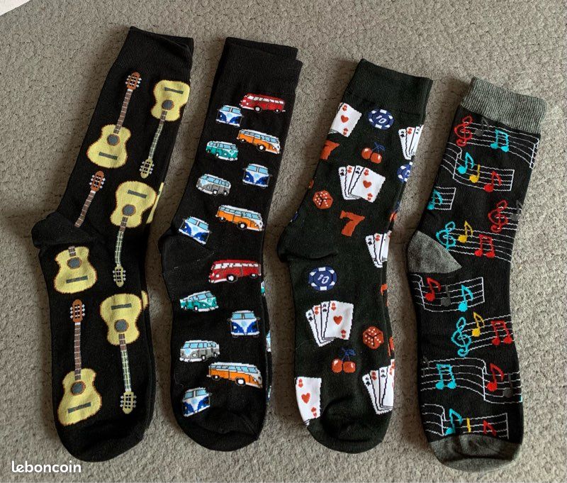 Chaussettes variées neuves (image 2)