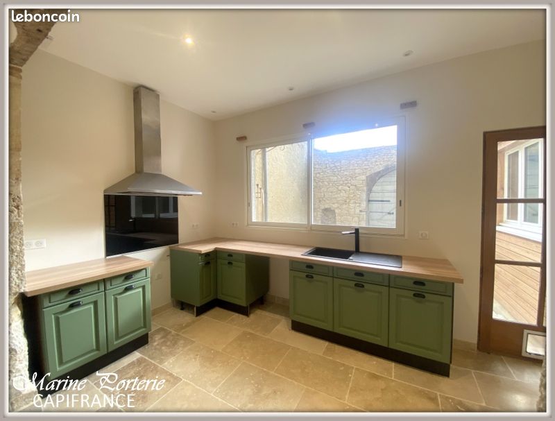 Maison 7 pièces 180 m² · à Jegun · 180 m² · 810 €