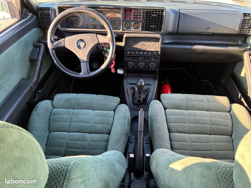 Lancia delta hf integrale evo 1 - conservé - factures d'entretien depuis 1994 (image 12)