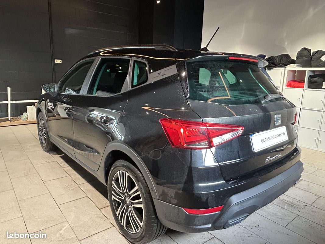 SEAT Arona 1.0 TSI 95 ch Start/Stop BVM5 Copa (image 2)