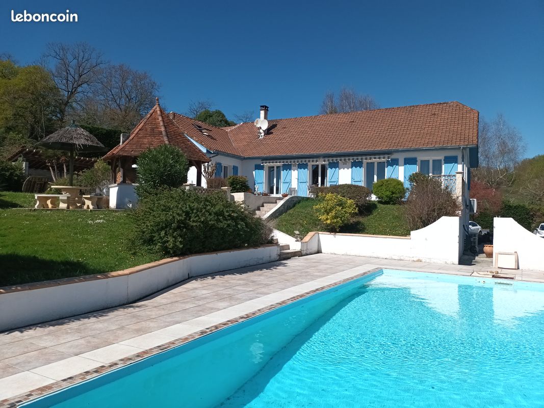 Maison 6 pièces 175 m² · à Sauvagnon · 175 m² · 415 000 €