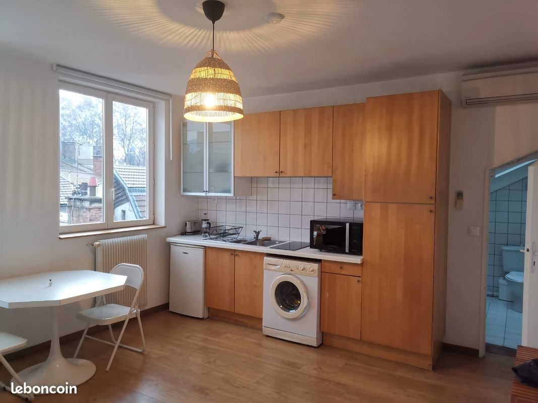 Appartement 1 pièce 25 m² · à Grenoble · 25 m² · 580 €