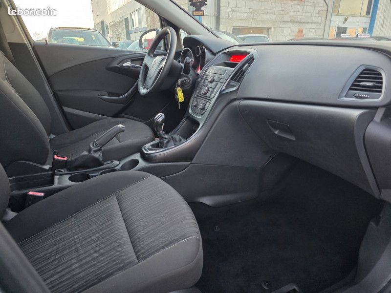 Opel ASTRA SPORTS TOURER 1.4 TWINPORT ENJOY (image 6)