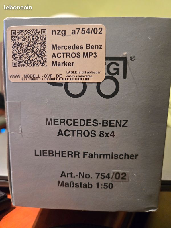 Mercedes-Benz Actros 8x4 Liebherr Fahrmischer – Miniature NZG 1/50 – Bétonnière