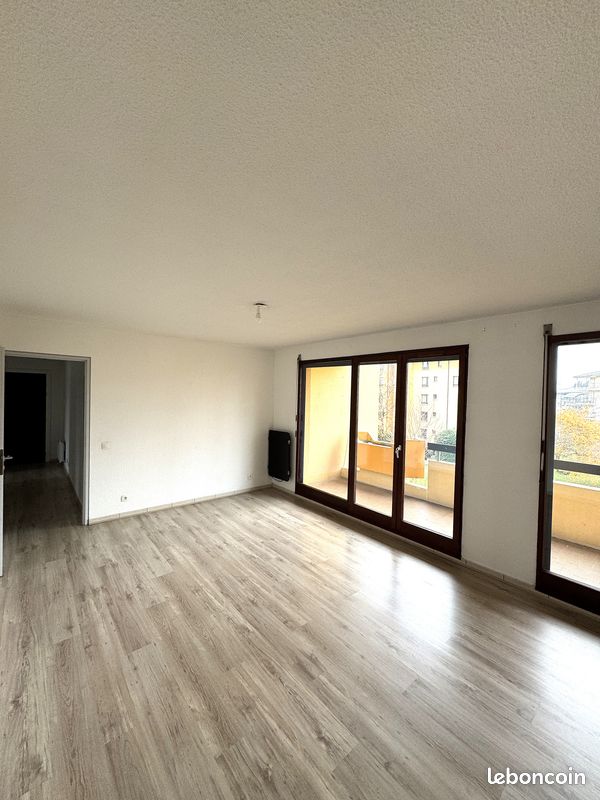 Appartement 3 pièces 77 m² · à Saint-Julien-en-Genevois · 77 m² · 1 520 €/mois