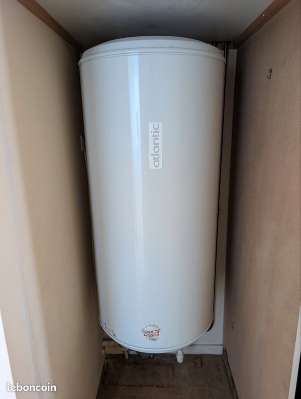 Ballon d'eau chaude 150 litres (image 1)