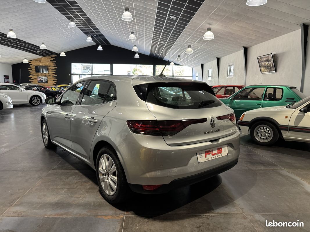 Renault MEGANE IV 1.5 BLUE DCI 115CH BUSINESS PLB AUTO (image 5)