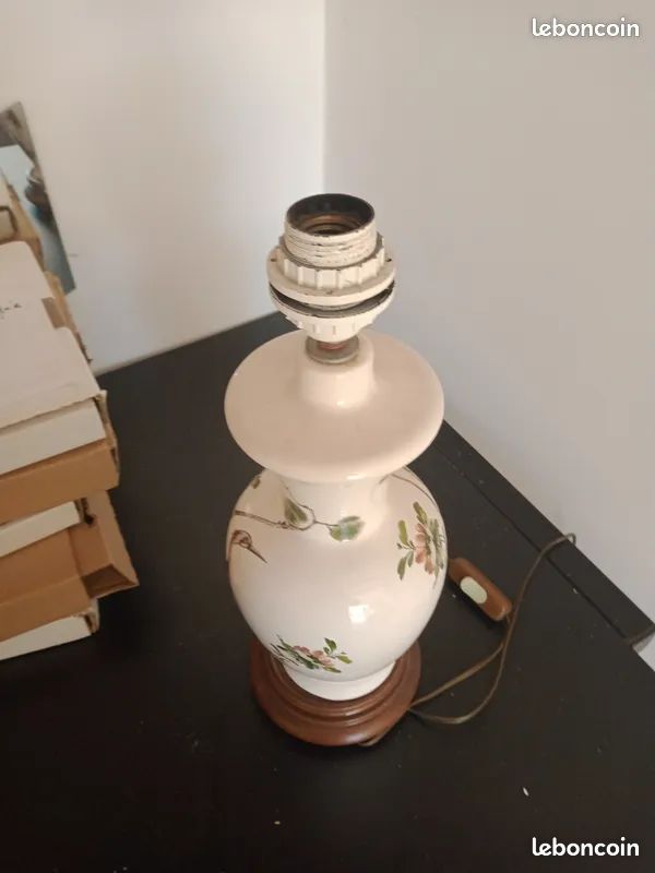 Vintage Lampe "porcelaine" et abat-jour. Motif Oiseau (image 3)