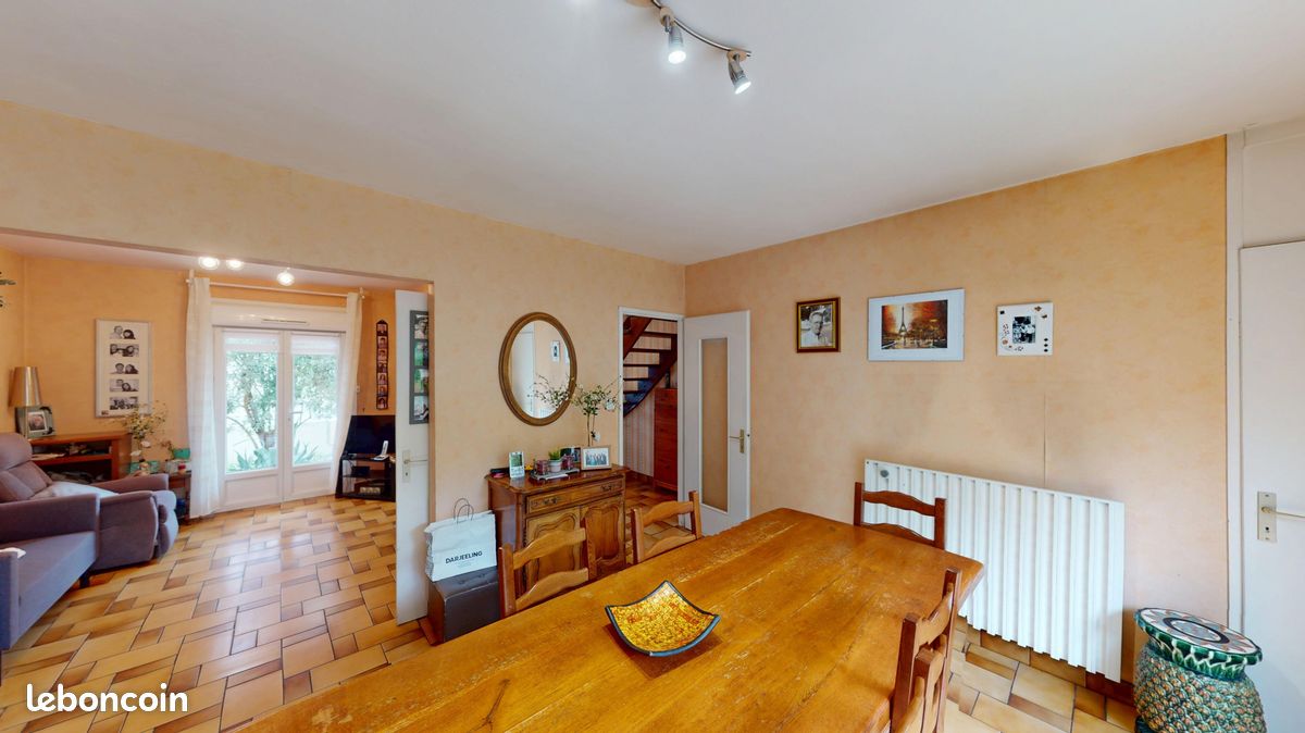 Maison 5 pièces 111 m² · à Léognan · 111 m² · 253 900 €
