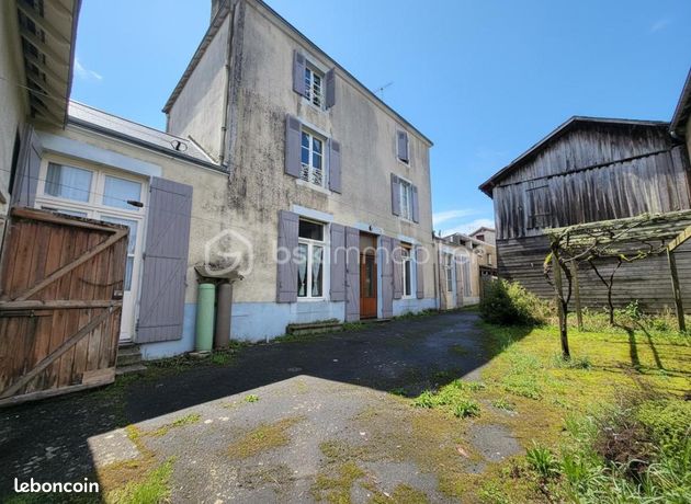 Propriété 7 pièces 192 m²
