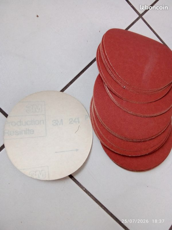 Disque a poncer P180 (image 1)