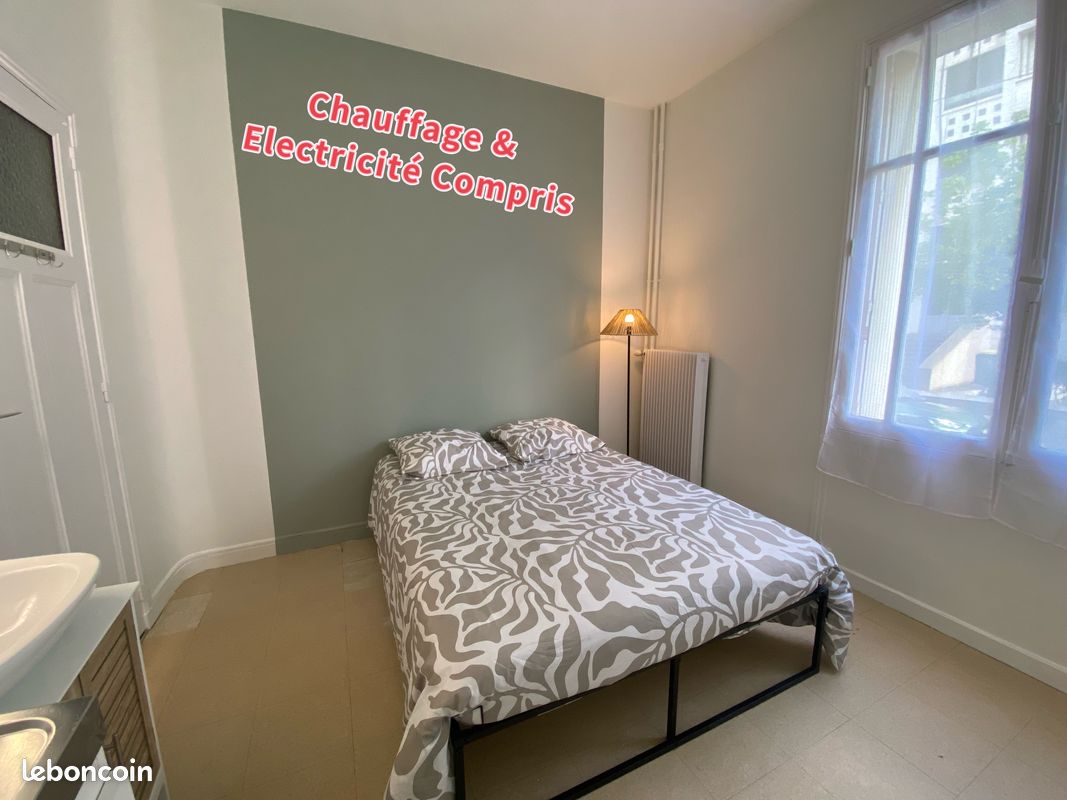 Appartement 1 pièce 11 m² · à Tours · 11 m² · 325 €