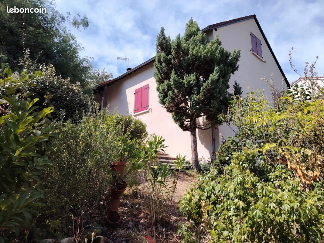 Maison 6 pièces 126 m² · à Ambazac · 126 m² · 224 000 €