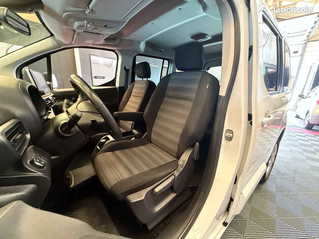 Opel COMBO Elegance Pack L2H1/XL Elegance (image 15)
