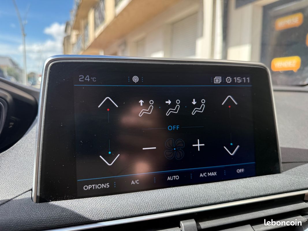 PEUGEOT 3008 2.0 BLUEHDI 180CH GT CAMERA 360 SYSTEME SON FOCAl (image 30)