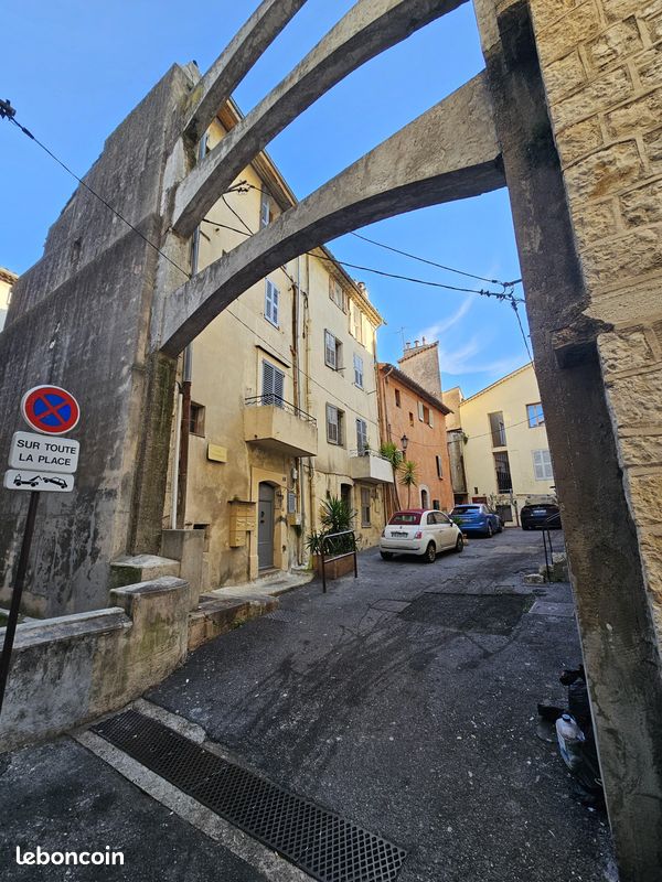 Appartement 2 pièces 24 m² · à Grasse · 24 m² · 41 000 €