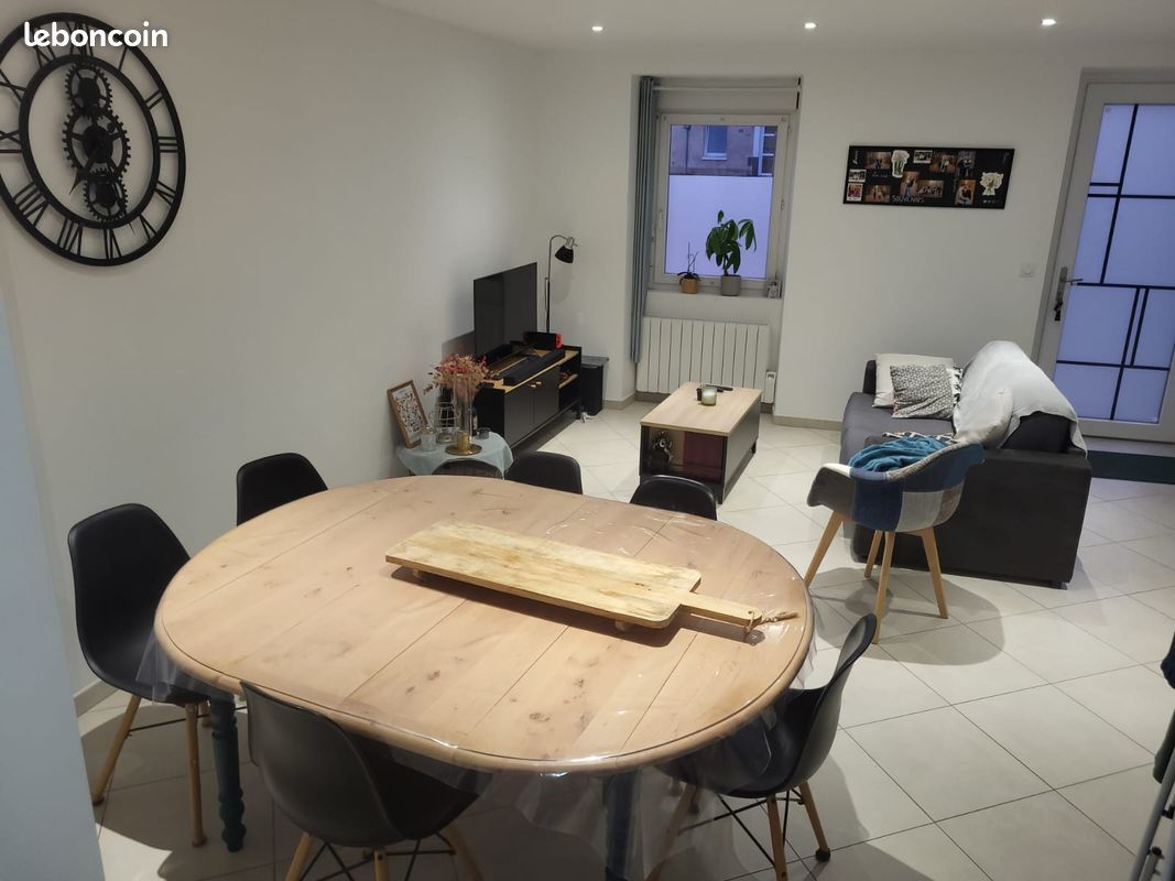 Maison 3 pièces 70 m² · à Cossé-le-Vivien · 70 m² · 588 €/mois