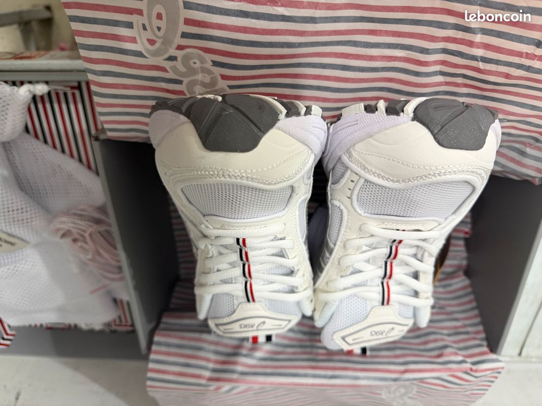 THOM BROWNE × ASICS Gel-Kayano 14 Blanc Chaussure (image 3)