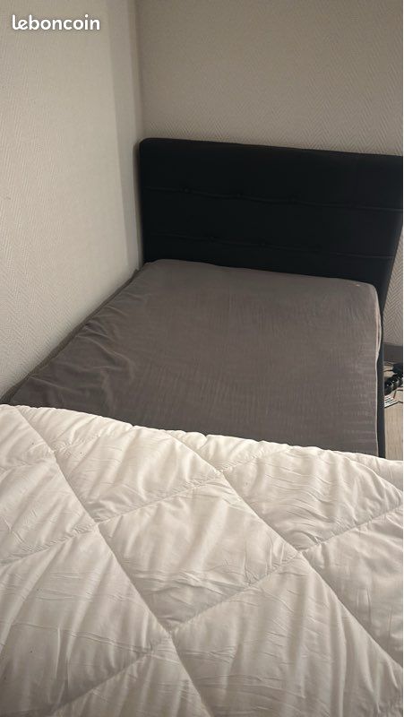 Lit simple avec matelas (image 4)