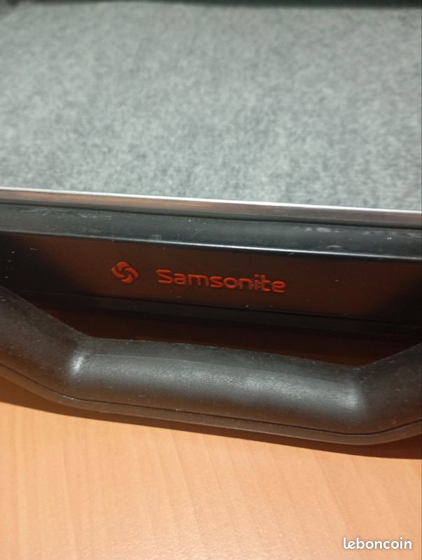 Malette Samsonite vintage pas de clé (image 3)