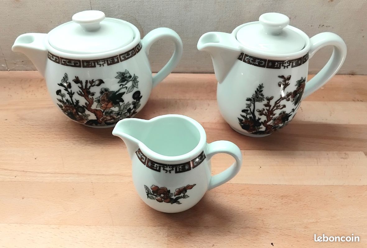 THÉIÈRE EN MÉTAL ET PORCELAINE, BAUSCHER WEIDEN, 1930s