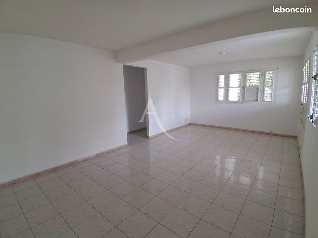 Appartement 4 pièces 104 m² · à Fort-de-France · 104 m² · 1 435 €/mois